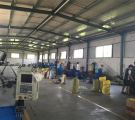 Botou Yongchuang Spring Manufacturing Co., Ltd. Extension Spring