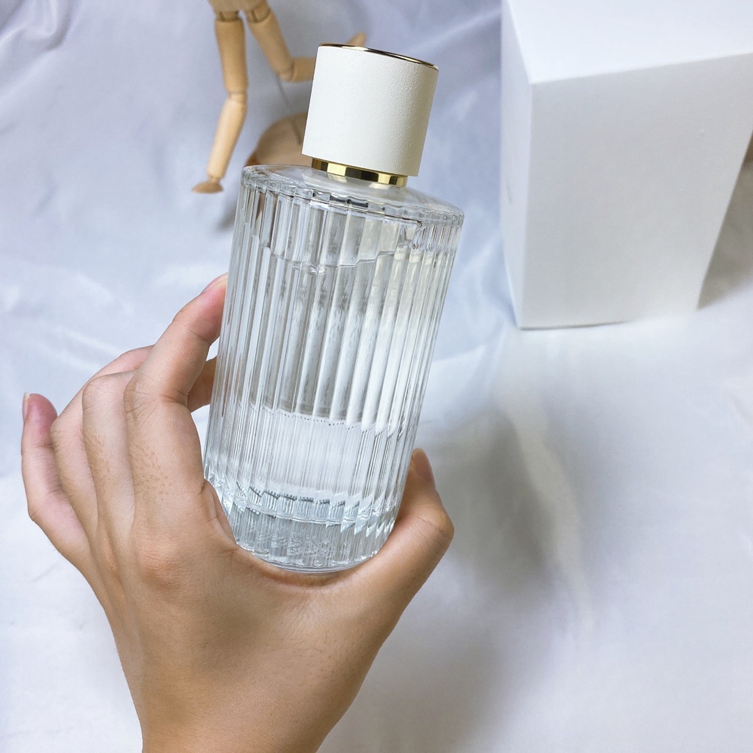 Shenzhen Baoan District Dunshibao Firm(individual Business) Custom Women's Eau De Parfum with Natural Long-lasting Floral Fragrance Private Label Perfume Bottle in Box