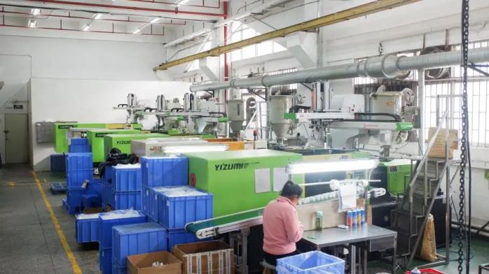 Shenzhen Keyuantai Industry Co., Ltd. Car Charger