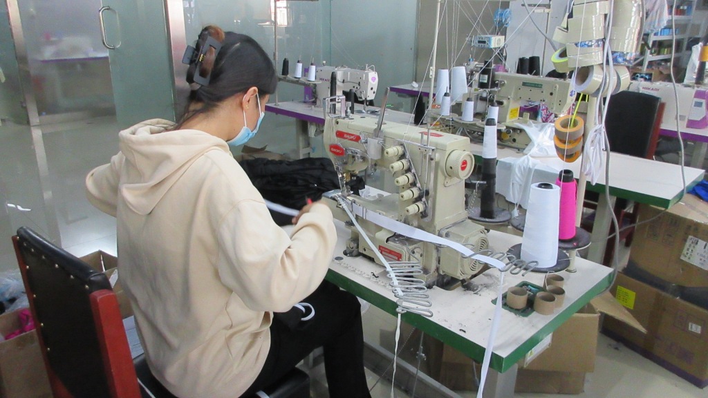 Hangzhou Fuyang Yifeng Garment Co., Ltd. Bikini