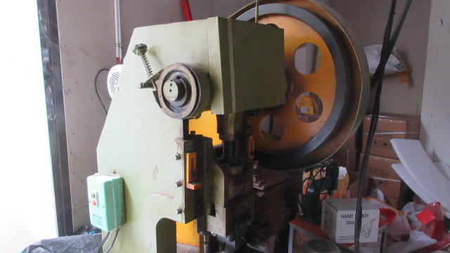 Xiangcheng Kaluen Amusement Equipment Factory factory image 4