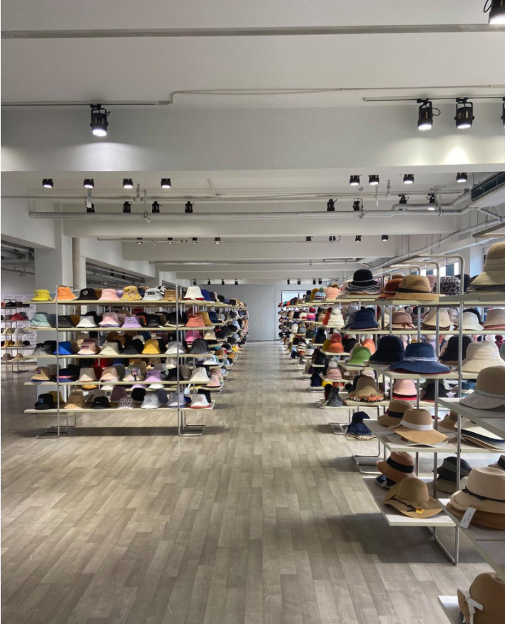 Yiwu Yingguan Clothing Factory Product customization