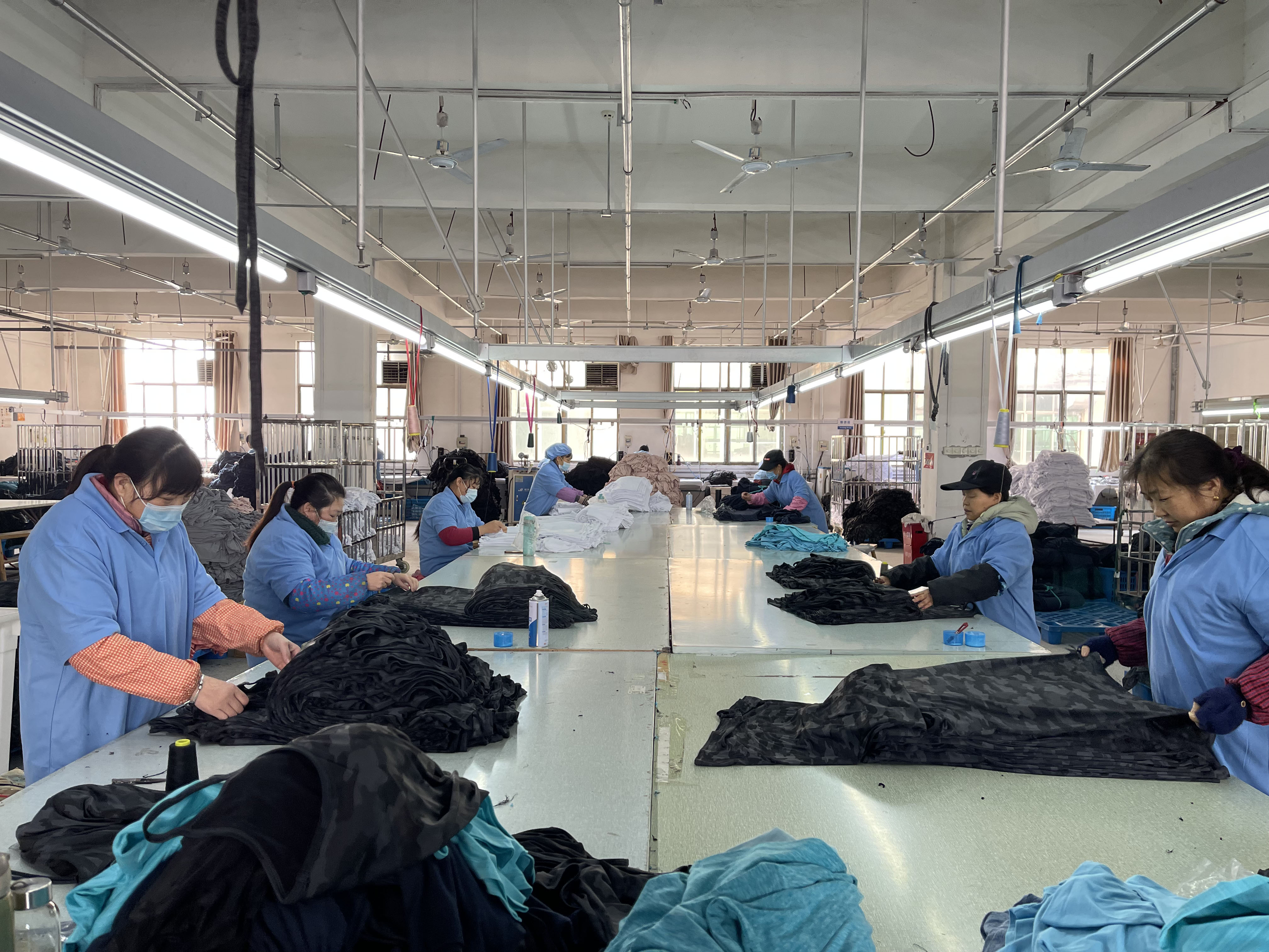 Nanchang Omnivo Apparel Co., Ltd. hoodie