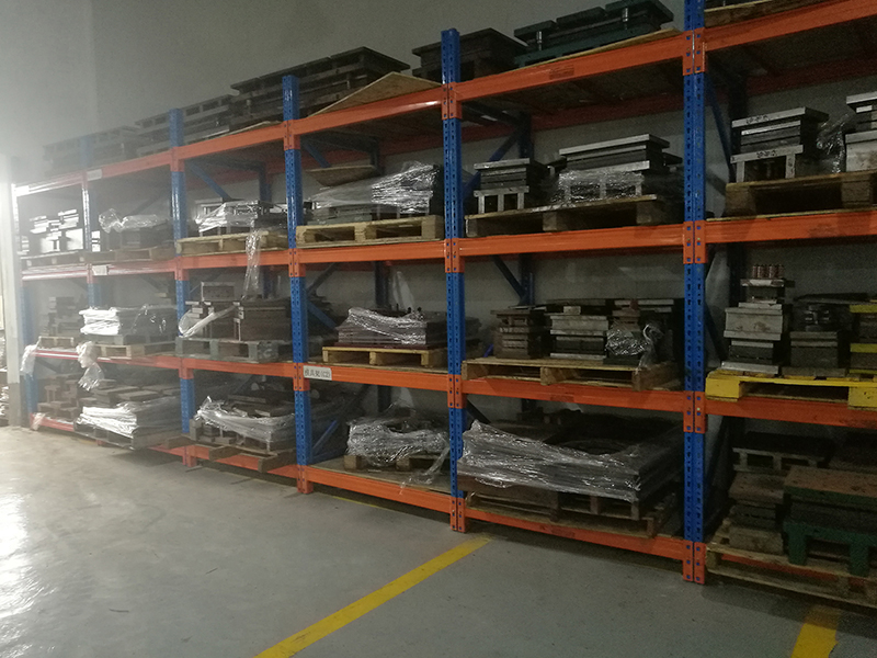Shanghai Runmer Electronic Technology Co., Ltd. Folding electric scooter