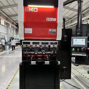 China High Efficiency CNC Press Brake Mini Synchronized Machine Electric Carbon Steel Manufacturing Automatic Motor Universal