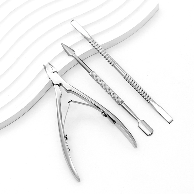 Tongde Industry And Trade (yangjiang Yangdong District) Co., Ltd. Wholesale Customizable Portable Professional Pedicure Personal Care Nail Kit 3 Pcs Manicure Sets