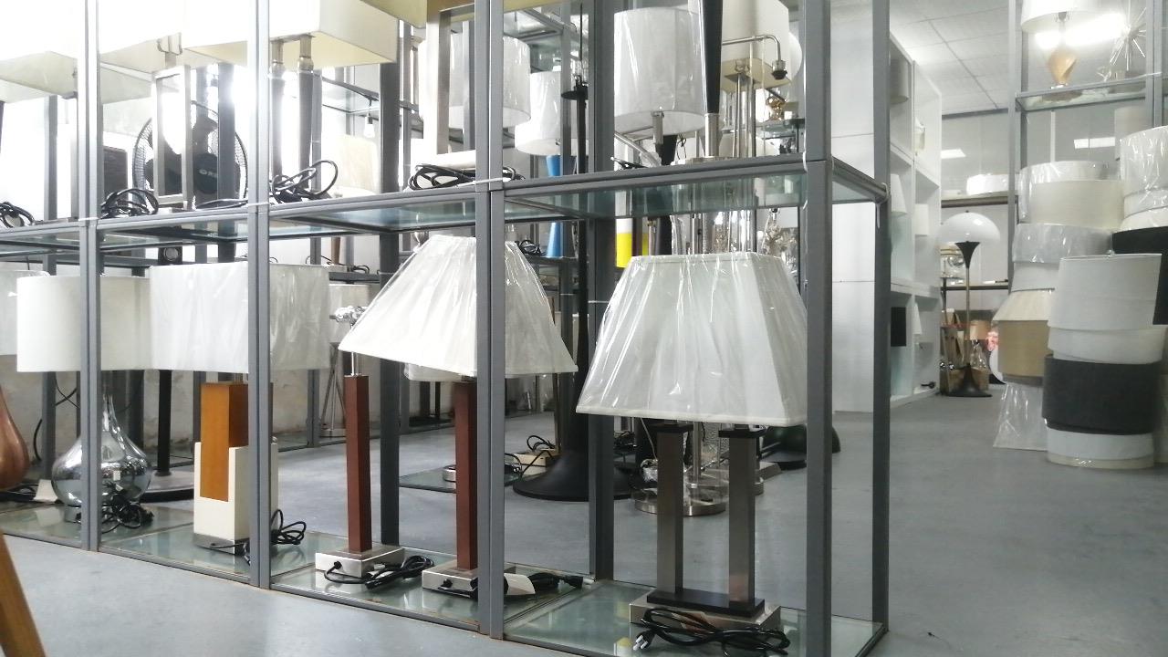 Dongguan Huoming Household Lighting Co., Ltd. Table Lamp