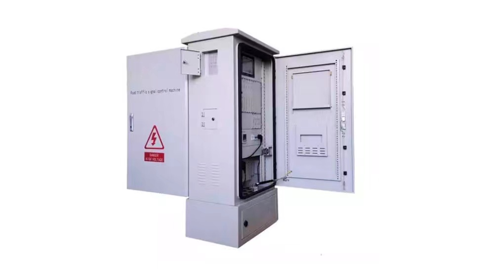 Yangzhou Xintong Traffic Equipment Group Co., Ltd. Traffic Light Controller