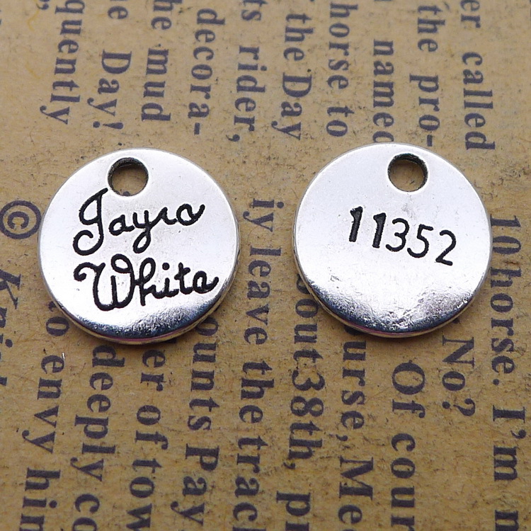 Yiwu Yancheng Trade Co., Ltd. AA018326 12x12mm alloy lettering plate antique silver jewelry accessories