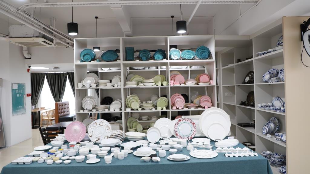 Foshan Ron Hospitality Supplies Co., Ltd. Ceramic Dinnerware