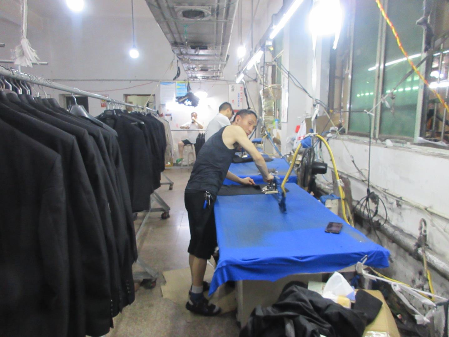 Dongyang Dongshun Clothing Co., Ltd. Tuxedos