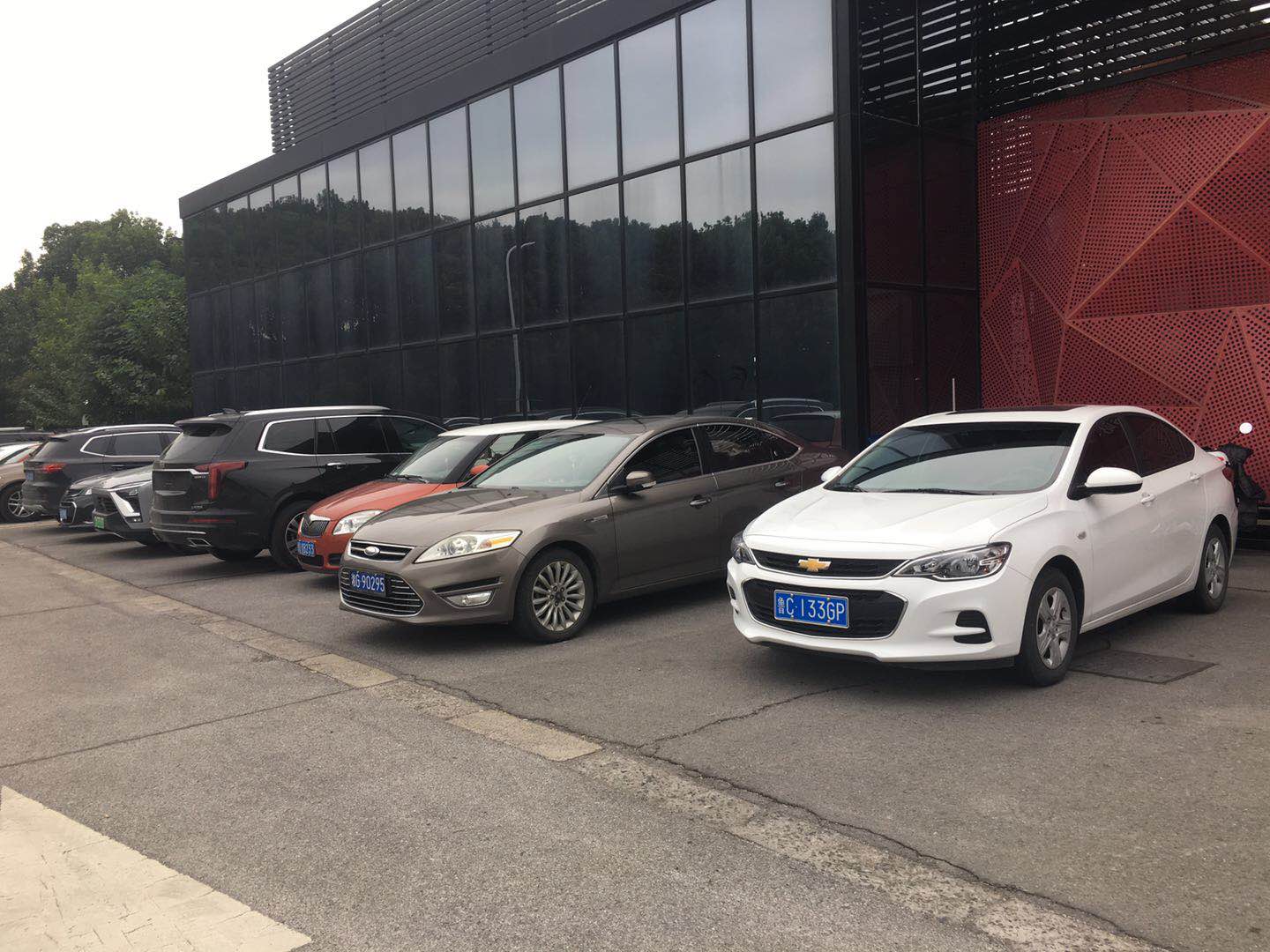 Yoho Industrial (Shanghai) Co., Ltd. Labeling Machine