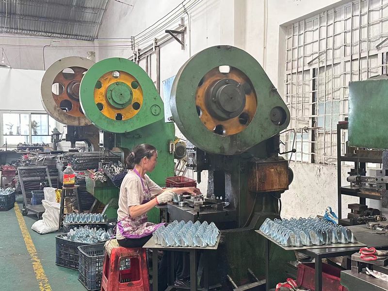 Guangdong Ningchuan Hardware Co., Ltd. Lighting hardware