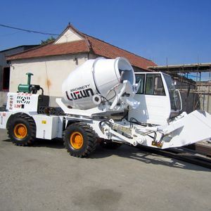 Hot Sale New Self-loading Mixer Truck 3.5 CBM Capacity JBC35 Self Load Concrete Mixer