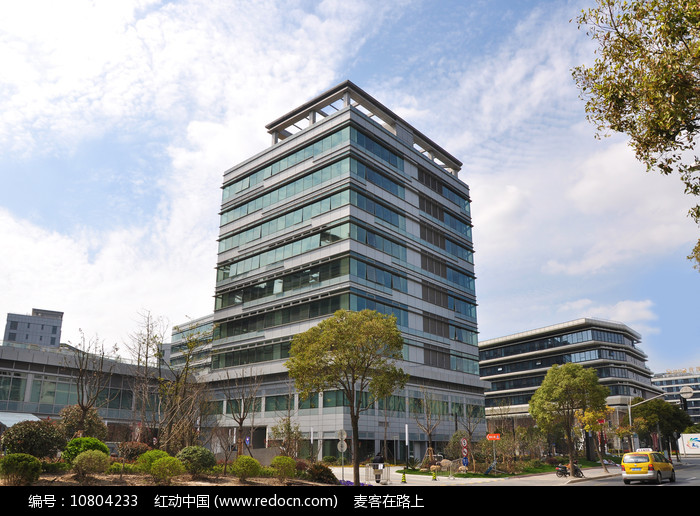 Shijiazhuang Yunkaiyue Technology Co., Ltd. barber capes