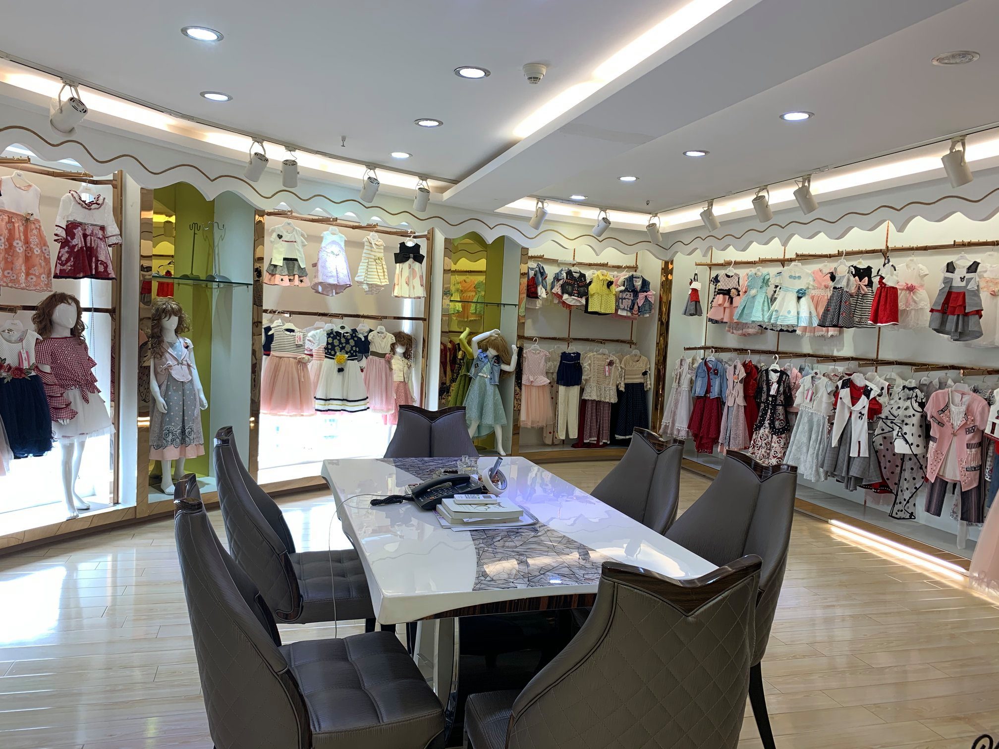Guangzhou Hang Yan Clothing Trading Co., Ltd. Girls Clothing Sets