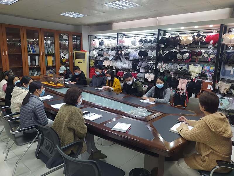 Foshan Chimao Clothing Auxiliary Material Co., Ltd. Zipper Slider