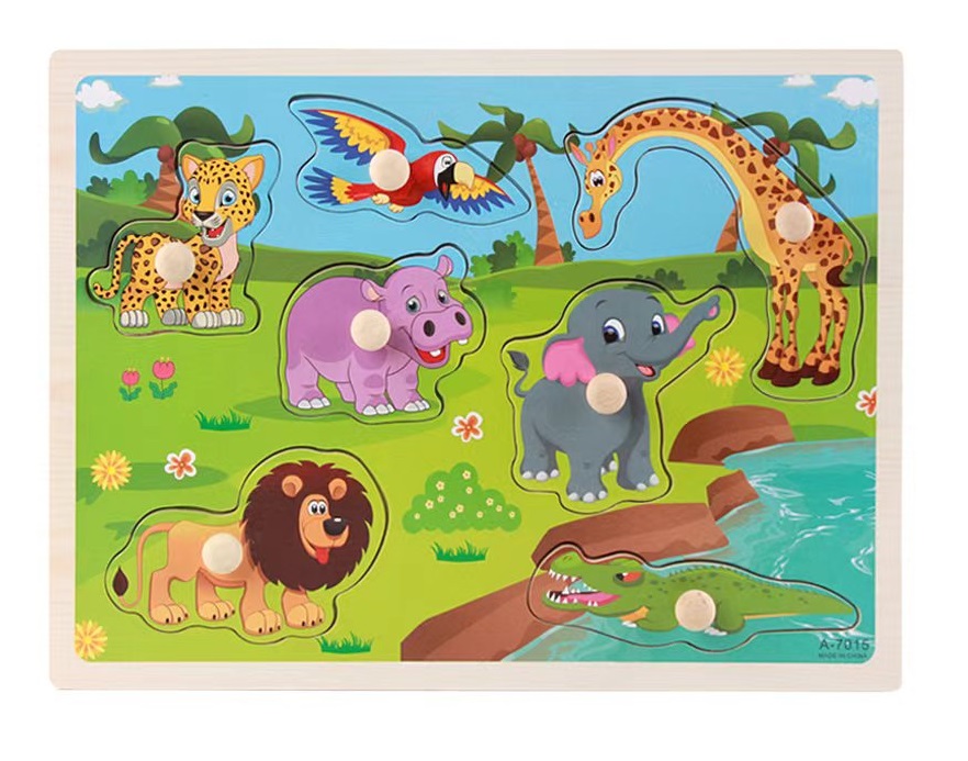 Hot Selling Preschool Children Toys Educational Learning Wooden Safari Puzzle With Knob