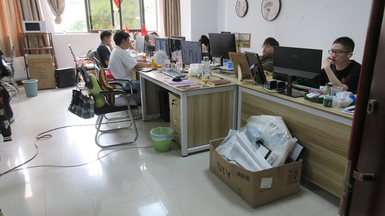 Yiwu Jiekai Arts & Crafts Co., Ltd. Oil Paintings