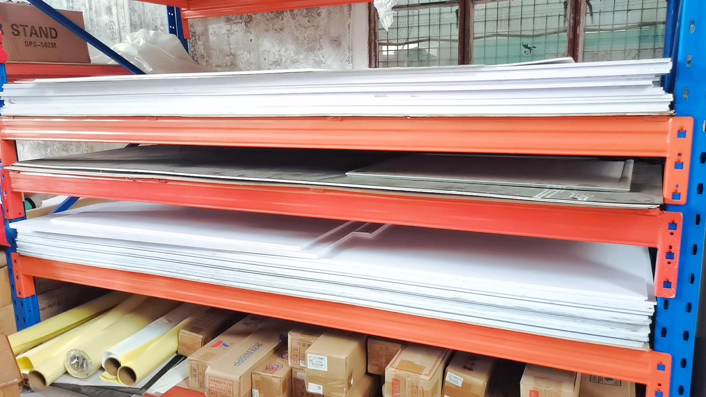 Foshan Yueqi Advertising Supplies Co., Ltd. factory image 3