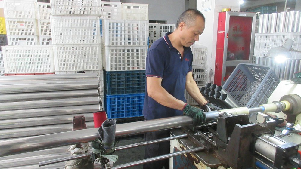 Fuzhou Yuansanxing Import and Export Trade Co., Ltd. Water Bottles
