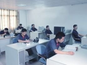 Dongguan Chishing Machinery Co., Ltd. Quilting and Embroidery machine