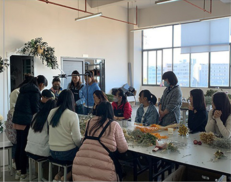 Yunnan Eily Trade Co., Ltd. dried flowers