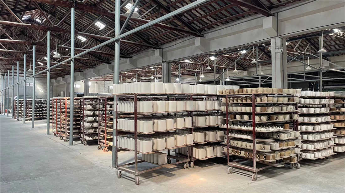 Jieyang City Yangyang Ceramic Co., Ltd. Ceramic cups