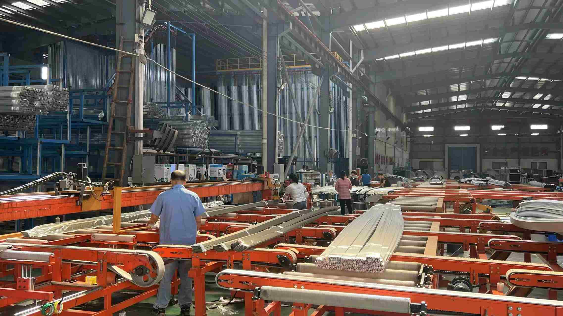 Foshan Huachuang Jinhong Metal Products Co., Ltd. Aluminum Profile