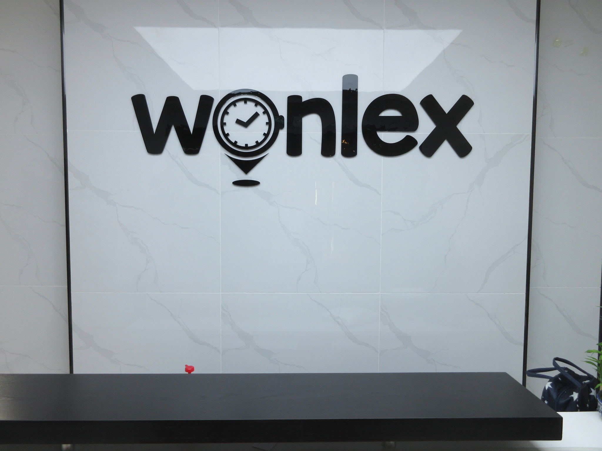 Shenzhen Iwonlex Technology Co., Ltd. Smart Watch