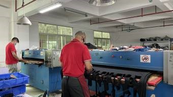 Guangzhou HBG Sports Goods Trading Co., Ltd. Ski Gloves
