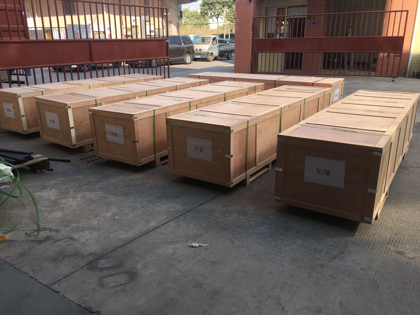Yangjiang Hengrong Electronic Technology Co., Ltd. embroidery machine