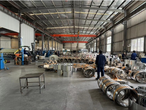 Pingxiang Zhongtai Environmental Chemical Packing Co., Ltd. factory image 4