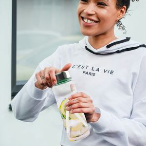 trending products 2024 new arrivals protein shaker bottles plastic protein shaker clear water bottles 500ml tritan water bottles