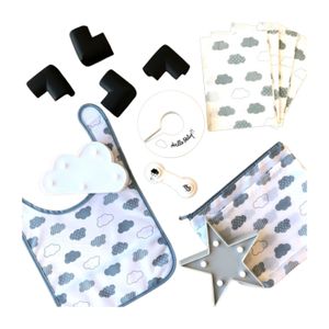 Japan High Quality Cartoon Products Feeding Baby Bibs For Sale