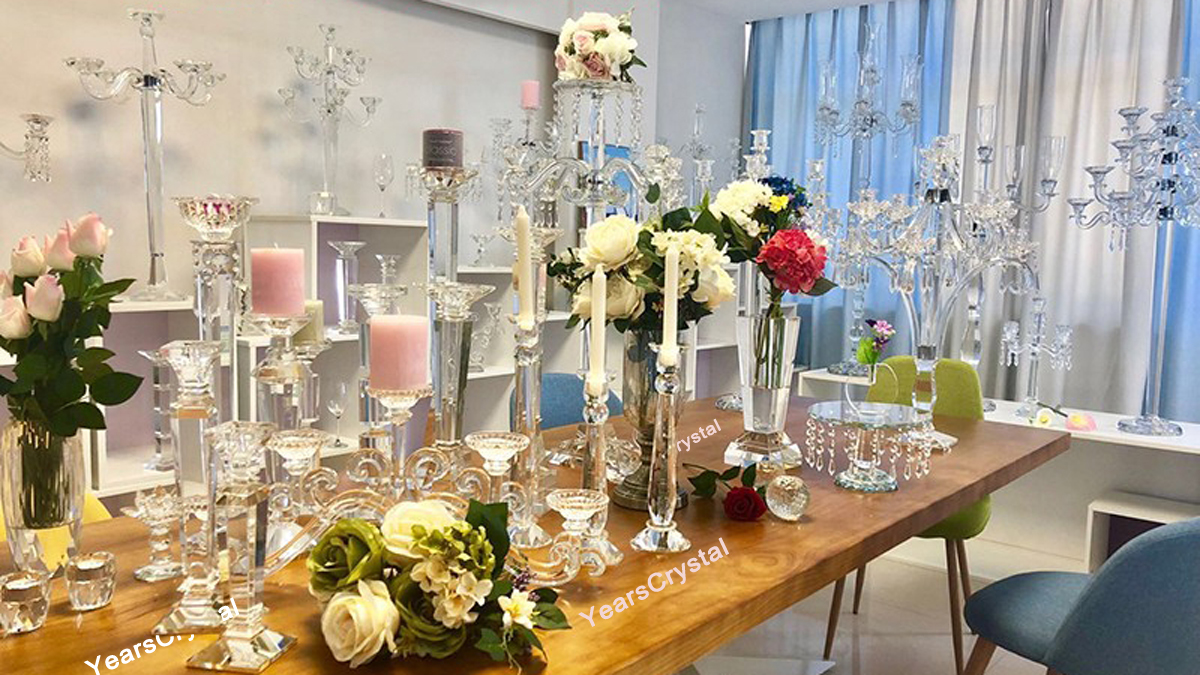 Yiwu Years Crafts Co., Ltd. Crystal Glass Trophy