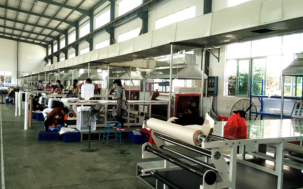 Quanzhou Jingpu Supply Chain Management Co., Ltd. Basketball Shoes