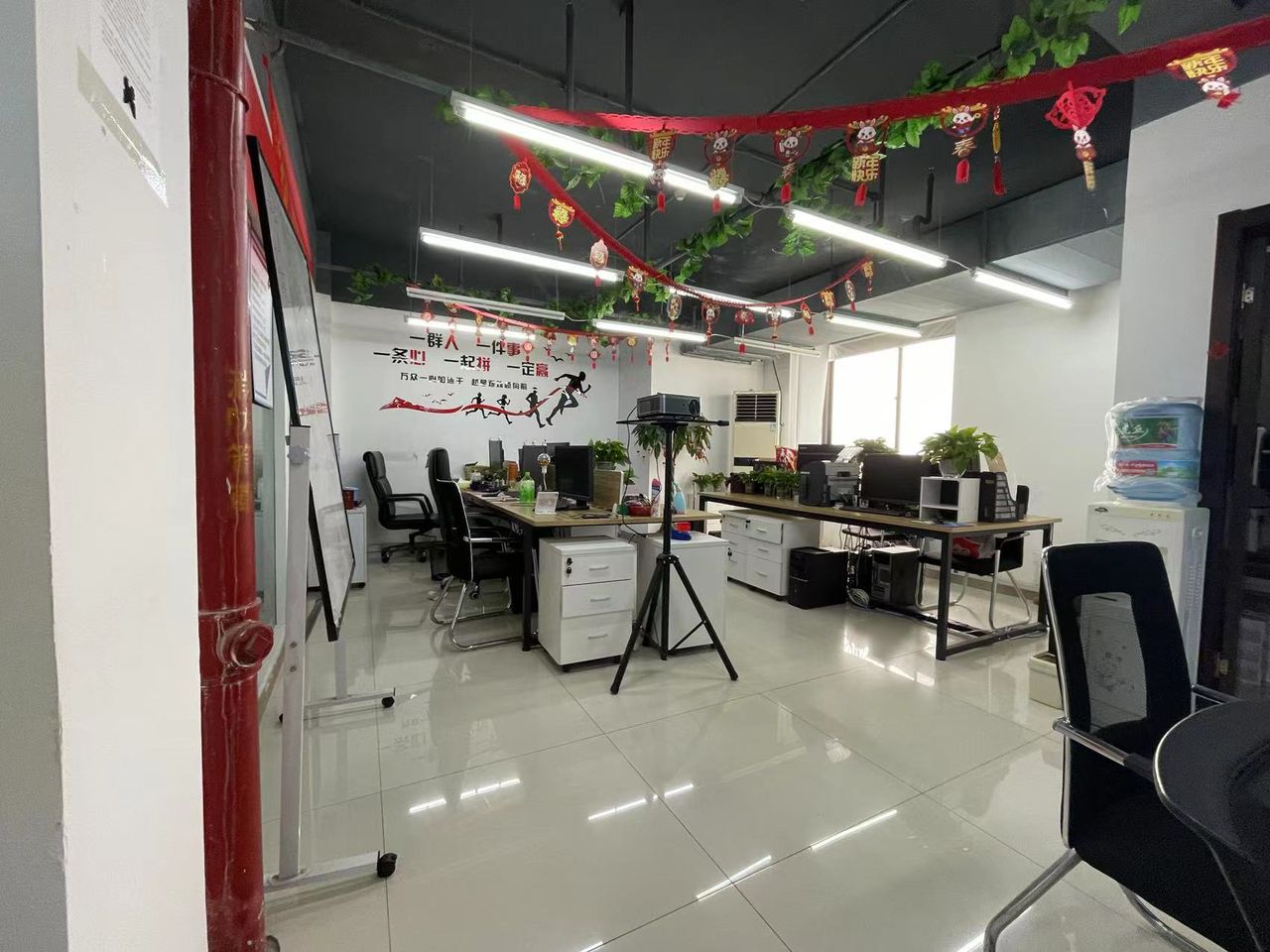 Sichuan Lucky Sign Totem Advertising Co., Ltd. LED light boxes