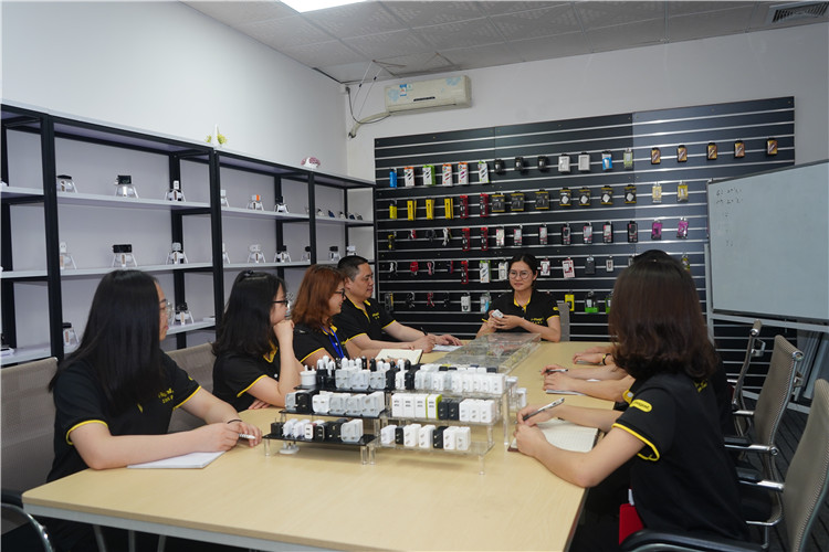 Zhongshan i-Regal Electronics Co., Ltd. USB Wall Charger