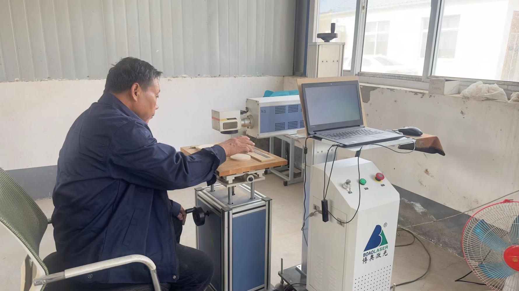 Puyang Hechang Handicraft Product Co., Ltd. factory image 3