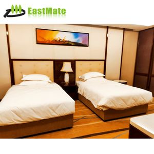Wholesale Luxury 3-star Hotel Bedroom Furniture Set Luxury Wood Bed Room Set Modern Solid Wood Wooden Beds Queen Size