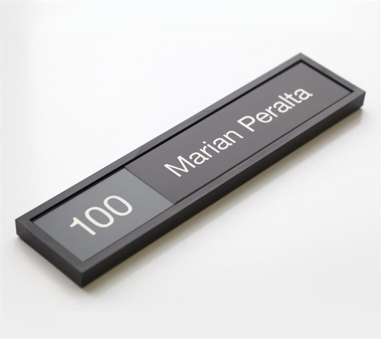 Jiangxi Cayu Advertising Products Co., LTD Cayu Name Plate Aluminum Metal Nameplate Holders Room Door Sign. Removable Replaceable Interchangeable Inserts For Wall Door