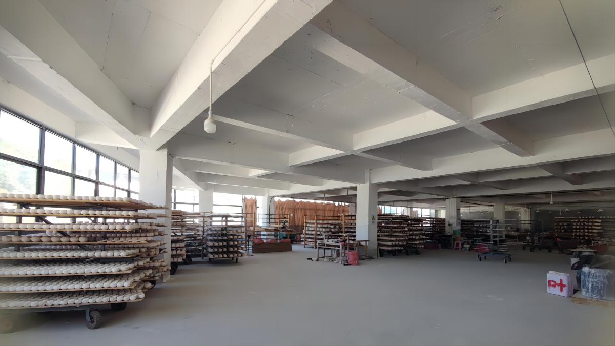Dehua Huaien Ceramic Co., Ltd. Ceramic home decor