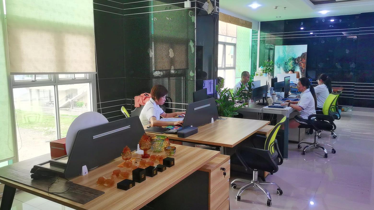 Shenzhen Fengming Gift Co., Ltd. Crystal Ornaments