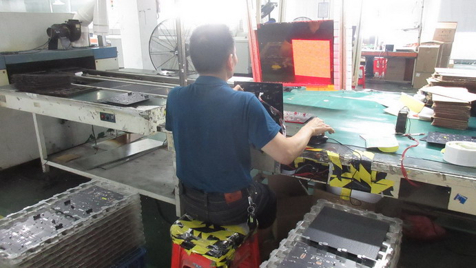 Henan Pingcai Electronic Technology Co., Ltd. Transparent LED Screens