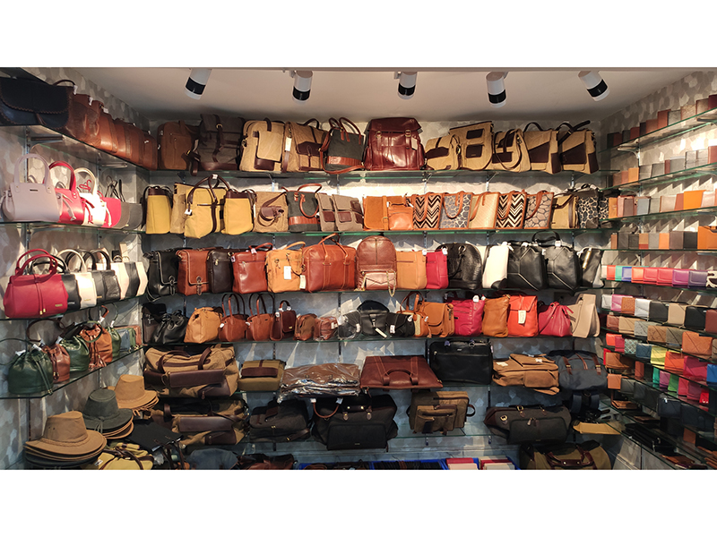 Y-Not India Men's Wallets