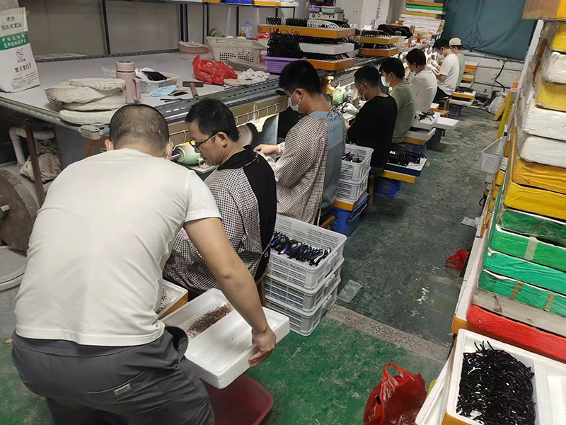 Dongguan Badanmu Eyewear Co., Ltd. Eyewear
