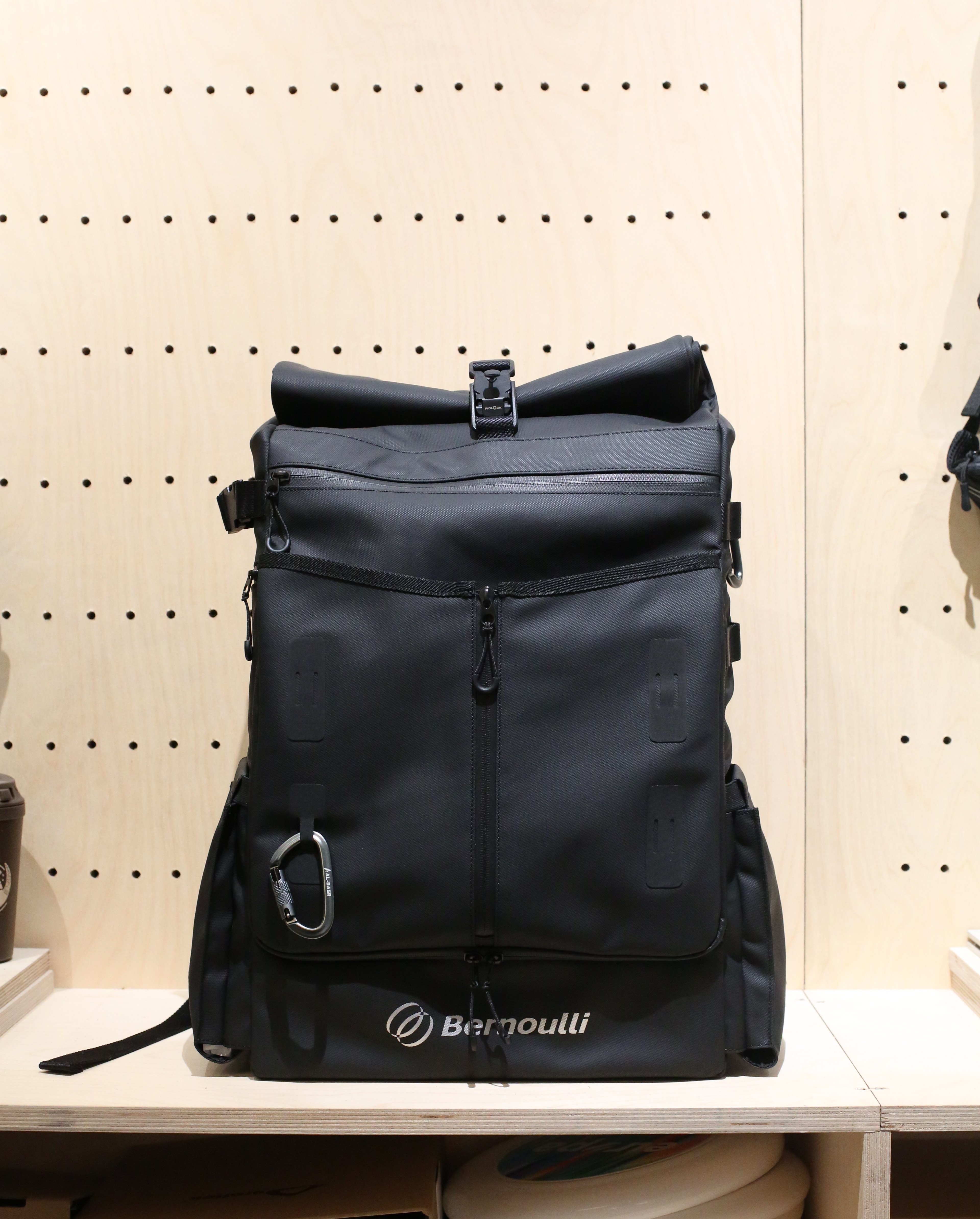 Jingshe(Shanghai) Environmental Protrction Co., Ltd. rPET Disc Golf Backpack with 20+ Disc Capacity Pro Quality Disc Golf Bag