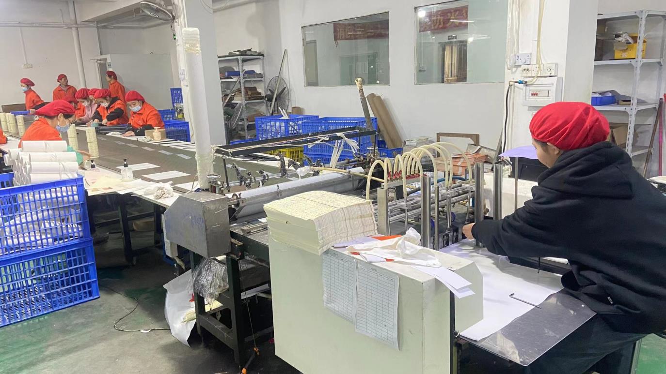 Hallpack (Heshan) Packaging Products Co., Ltd. Lipbalm Tubes