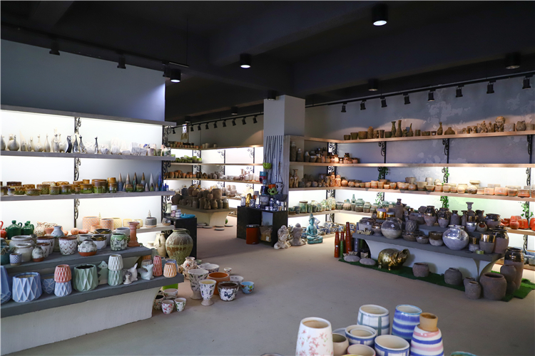 FANGSHENG CERAMICS LTD. Ceramic Candle Jar